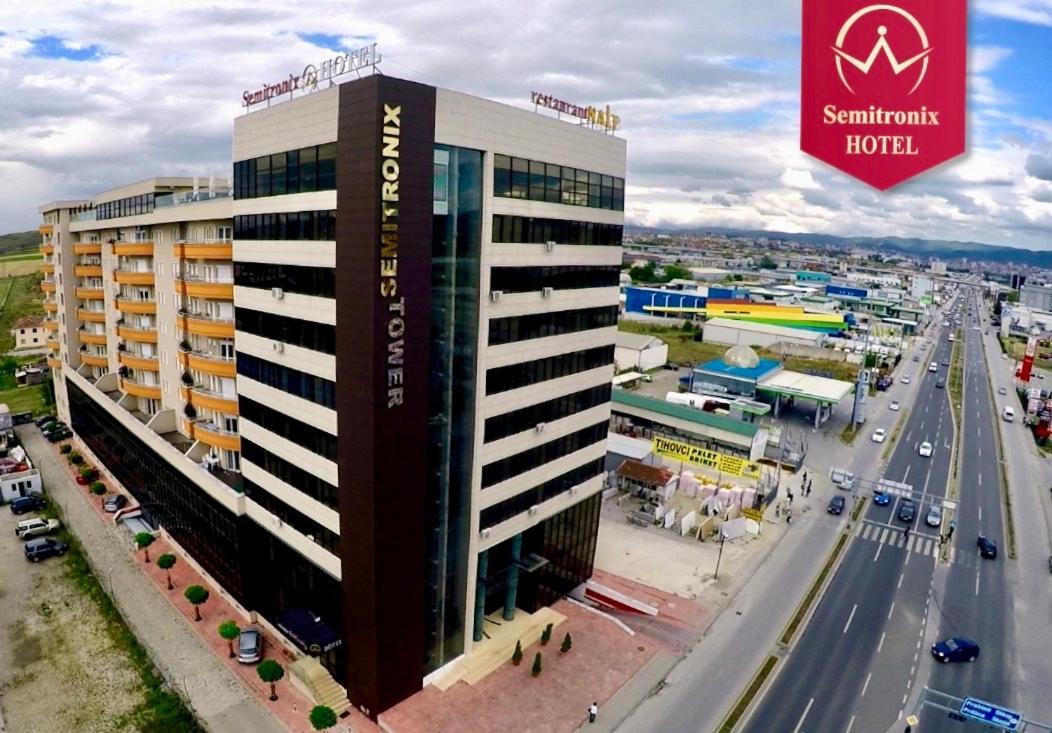 Semitronix Hotel Prishtina Pristina Eksteriør billede